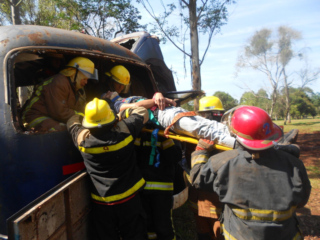 28-y-29-Rescate-Vehicular.-Misiones-2